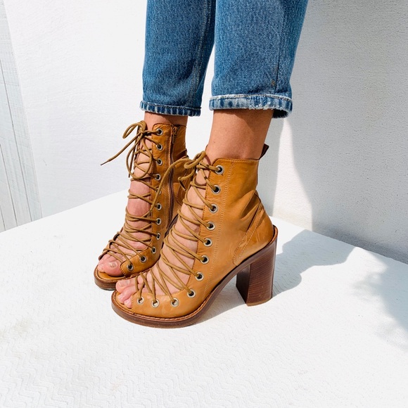 Ann Demuelemeester Tan Lace Up Sandal Boot 39 or 9 - Picture 5 of 15